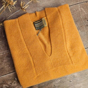 Eribe Corry Deep V-Neck Sweater - Mango