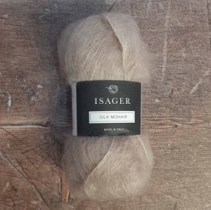 Isager Yarns Silk Mohair 6 - palest taupe